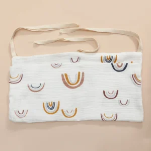Range Doudou de Lit Blanc Arc en Ciel